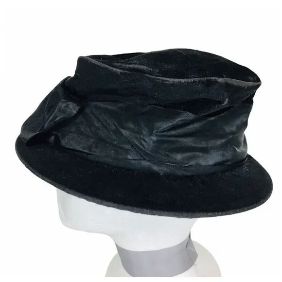 Antique Victorian Edwardian 1900s Black Velvet Wire Frame Slouchy Bow Top Hat